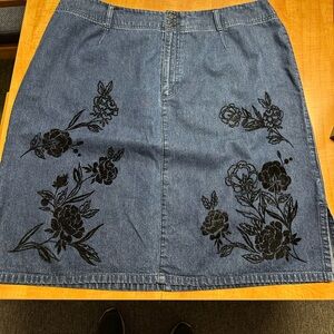 Liz Claiborne Blue Denim Skirt with Black Floral Design